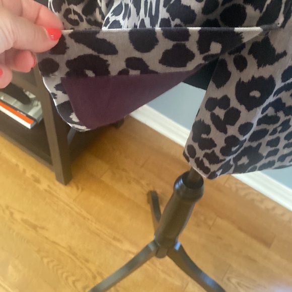 Boden grey & black animal print blazer, size US12 - Picture 5 of 8